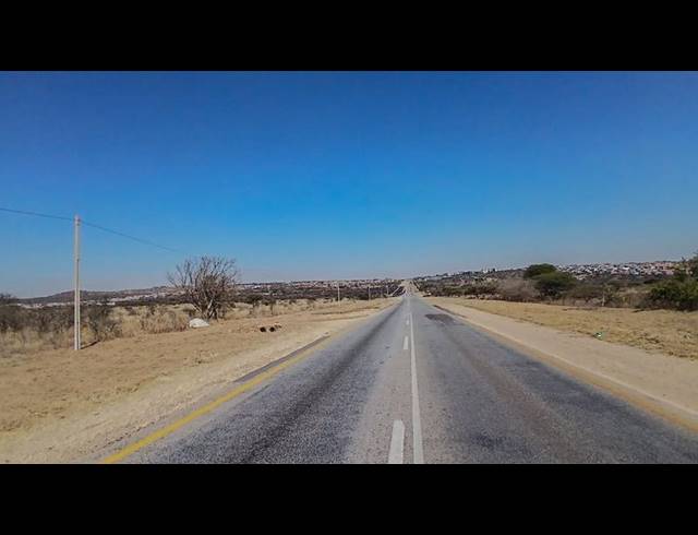 LAND FOR SALE IN TWEEFONTEIN